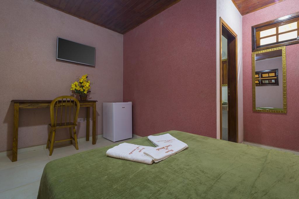 Hotel Recanto Da Canela Amarela Araquari Exterior foto
